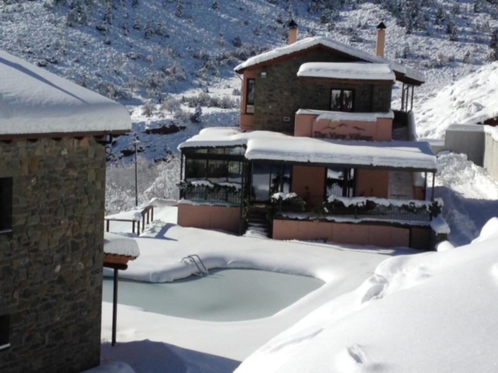 The View Village - Villas Suites & Spa Karpenisi Exterior photo