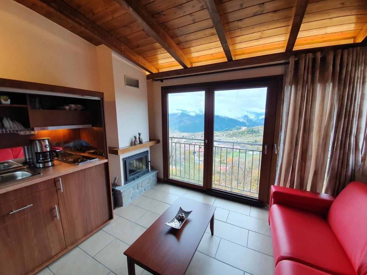 The View Village - Villas Suites & Spa Karpenisi Exterior photo