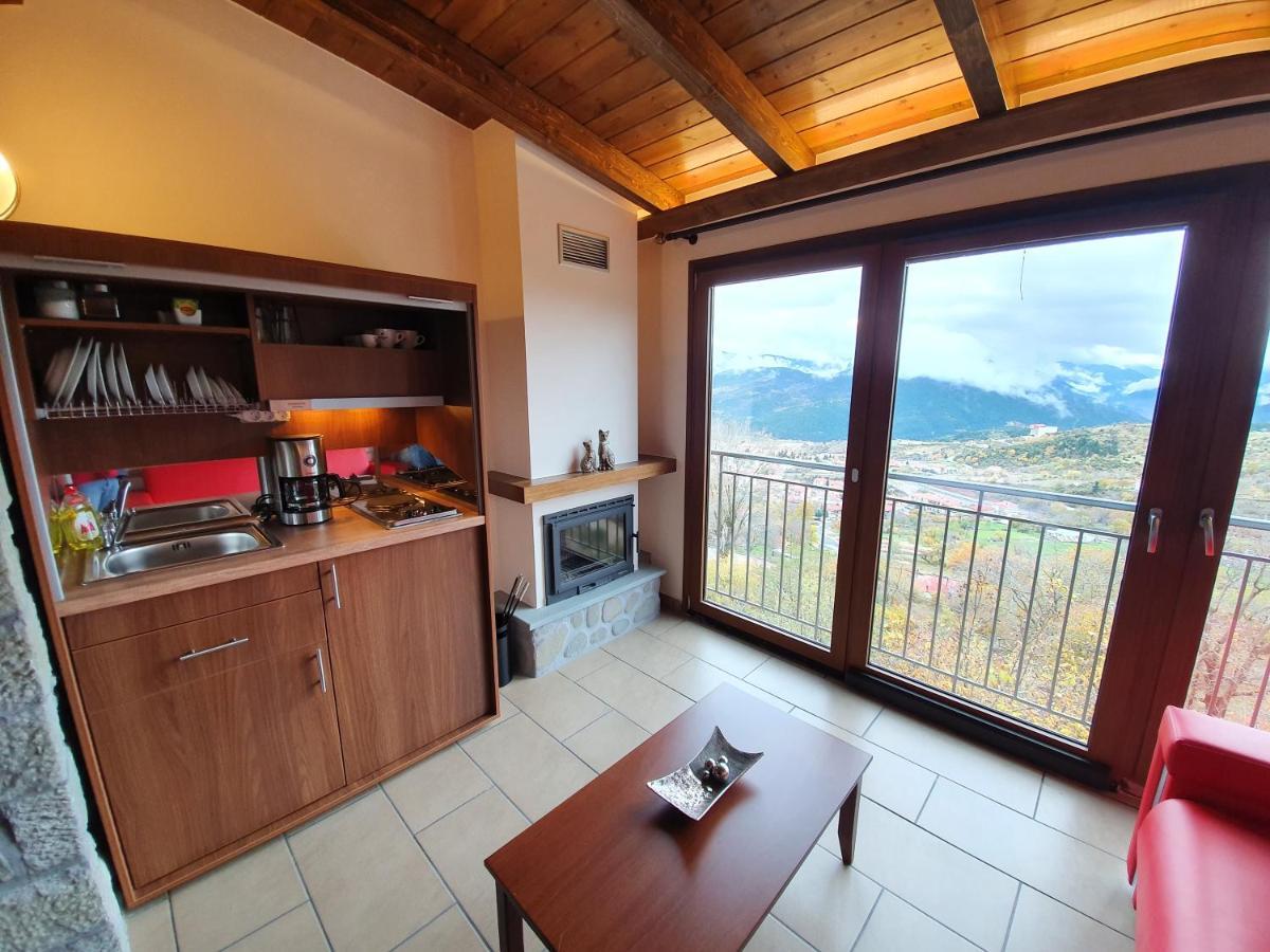 The View Village - Villas Suites & Spa Karpenisi Exterior photo